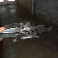 تعدادی لاستیک ویک عدد جک پراید سالم