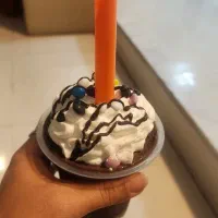 کار در بستنی فروشی