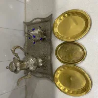 یک دست سینی،قندان،قهوه خوری استیل،۳ عدد ظرف برنجی