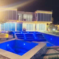 باغ ویلای عمارت اهورا آبگرم لوکس و آرام|اجارهٔ کوتاهمدت ویلا و باغ|مشهد, عسگریه|دیوار