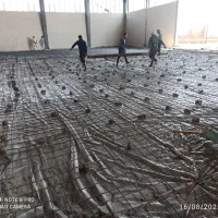 بتن ریزی کف با ماله پروانه به صورت شیشهای|خدمات پیشه و مهارت|رشت, جماران|دیوار