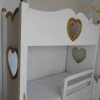 تخت دو طبقه