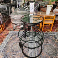 میز جلو مبلی و عسلی پنج تیکه ست کامل و نیم ست|مبلمان خانگی و میز عسلی|شیراز, وزیرآباد|دیوار