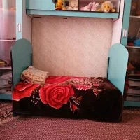 تخت وکمدسرویس خواب