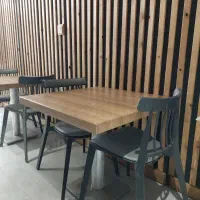 کارگر رستوران فست فود