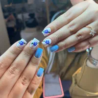 تخفیف ویژه خدمات و آموزش کاشت ناخن|خدمات آرایشگری و زیبایی|شیراز, شهرک ولیعصر|دیوار