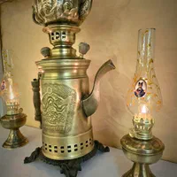 سماور کتری زغالی برنجی با قوری و دو چراغ نفتی|کلکسیون اشیاء عتیقه|تهران, نعمت‌آباد|دیوار