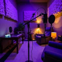 آموزش خصوصی آواز در استودیو مدرس خانوم