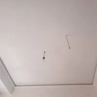کارگر گچکاری دائم  با روزی ۸۰۰