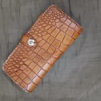 دوخت انواع کیف چرم دست دوز