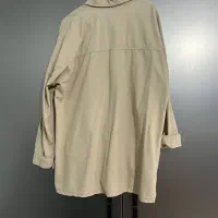 کت کرم|لباس|رشت, گلباغ نماز|دیوار