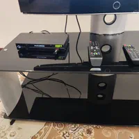 تلویزیون ۳۲ اینچ ال سی دی اصل کره با گیرنده ومیز|تلویزیون و پروژکتور|تهران, نیروی هوایی (پیروزی)|دیوار