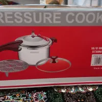 زود پز ۴ لیتر