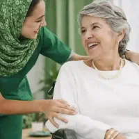 راننده و دستیار خانم جهت انجام امور