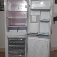 یخچال|یخچال و فریزر|میانه, |دیوار