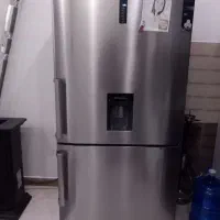 یخچال و فریزر نیکسان در حد نو