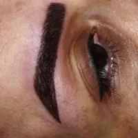 اصلاح ابرو کار و وکس کار حرفه ای و دستیارناخن