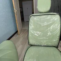 صندلی میکاپ با دو عدد صندلی شینیون