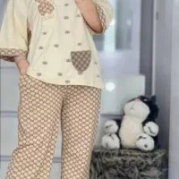 لباس زنونه|لباس|پیشوا, |دیوار