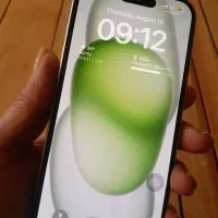 اپل iPhone 15 با حافظهٔ ۱۲۸ گیگابایت