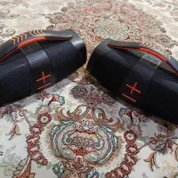 دو عدد اسپیکر غول صدا