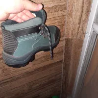 کفش کوهنوردی کاملا نوع و بدون استفاده،صفر صفر.|کیف، کفش، کمربند|رشت, رشتیان|دیوار