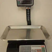 ترازو دیجیتال محک