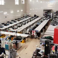 سرویس سواری نصف راه . کندود