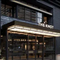 بر اصلی ملاصدرا  / ۱۸۰ کف ۱۰ متر بالکن/ سندتجاری