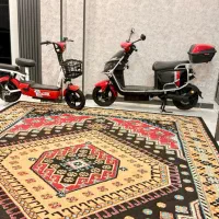 ۲ عدد موتور سیکلت برقی با باتری صفر و پلمپ