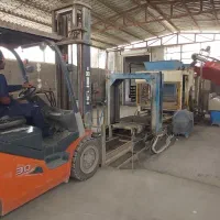 استخدام راننده لیفتراک