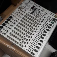 میکسر|آلات موسیقی|رشت, فلسطین|دیوار