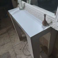 آینه.آیینه همراه با میز کنسول چوبی.اصل نو با|آینه|تهران, چیتگر شمالی|دیوار
