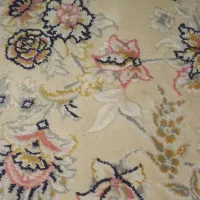 فرش ۹ متری گل برجسته‌ چ