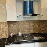 اجاره اپارتمان دوخوابه نوساز با ویو دریا|اجارهٔ کوتاه‌مدت آپارتمان و سوئیت|محمودآباد, |دیوار