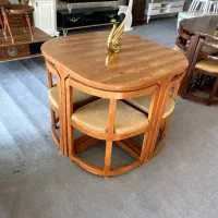 میزناهارخوری/کمجا/میزغذاخوری/کمجا