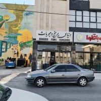 جذب دو نیرو کار در مغازه