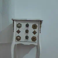 کنسول چوبی۷۰۰