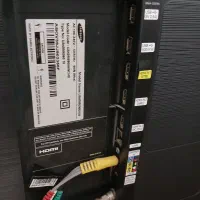 تلوزیون ۴۹اینج سامسونگ با میز تلوزیون بهترین کیفیت|تلویزیون و پروژکتور|تهران, شهرک طالقانی|دیوار