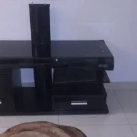 زیر تلوزیونی در حد نو