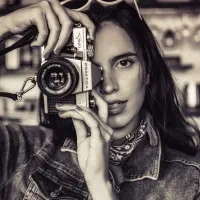 عکاسی و فیلمبرداری حرفه ایی