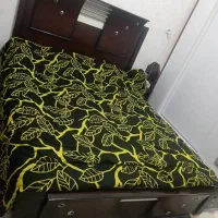 تخت دونفره به همراه تشک