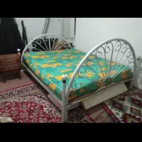 تخت دو نفره فلزی