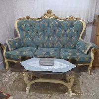 مبل سه نفره سلطنتی
