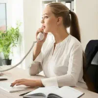 خانوم جهت منشی دفتر شرکت