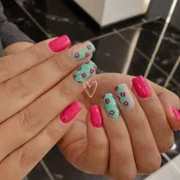 نیازمند طراح حرفه ای ناخن