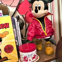 مجسمه میکی ماوس