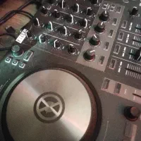 دستگاه دیجی مدل traktor s3