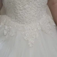 لباس عروس با شنل|لباس|ری, شهرک نظامی|دیوار