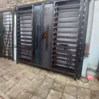 آهنی پارکینگی
